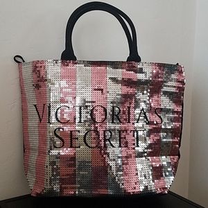 Victoria Secret Overnight Bag